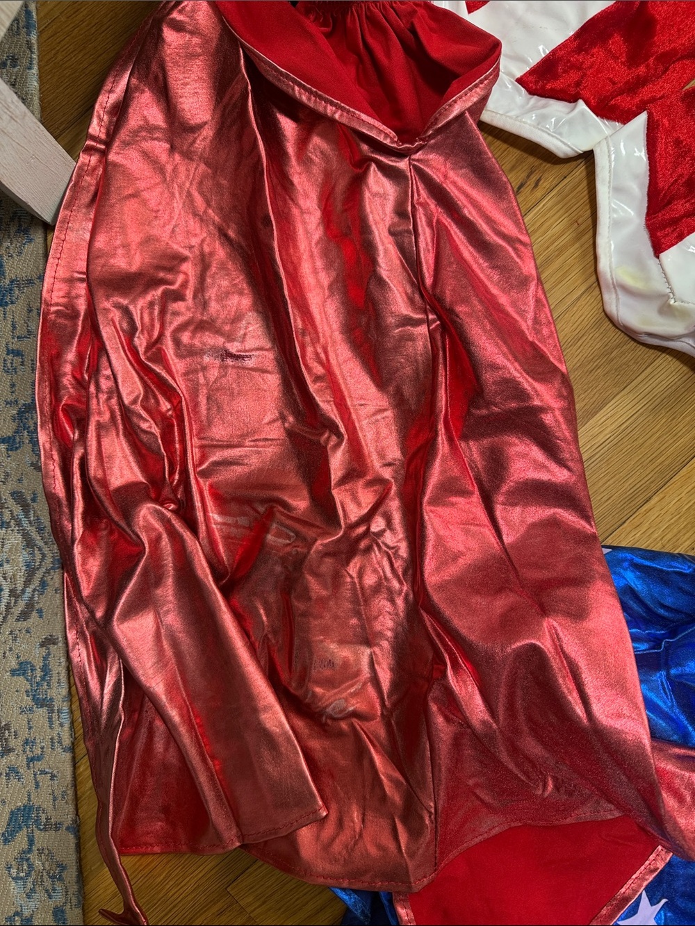 Wonder Woman-Inspired Superhero Costume - Red, Blue & Gold - Picture 3 of 10